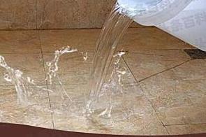 安多漏水维修 免砸砖防水材料该如何施工